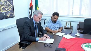 Acordo celebra parceria entre MST e Unicamp ... pode isso tarcisio lula da silva de freitas ??