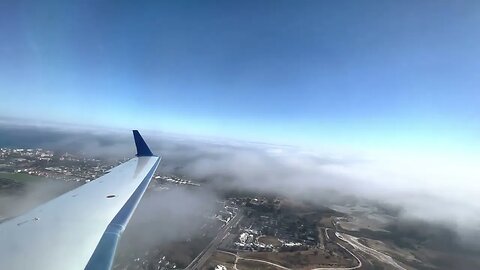 Skywest United Express CRJ-200 Takeoff - Santa Barbara 4K