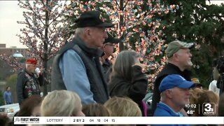 Veterans Shine On held Thursday to honor those who served their country
