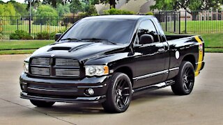 2005 Dodge Ram 1500 Rumble Bee 5.7L HEMI V8 Automatic Leather SRT Black Mopar Sport Truck