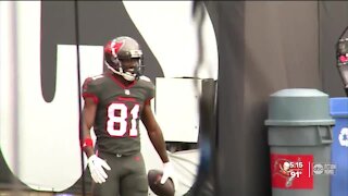 Bucs' Antonio Brown excited for 'new chapter'