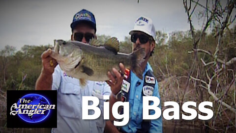 The hunt for huge Bass Lake la Salto Mexico with Bass Master Champion Ken Cook