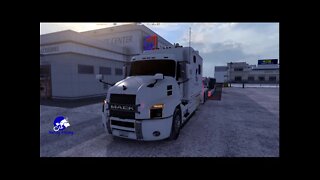 Mack Anthem Legacy with "Accessory Parts for SCS Trucks" mod from Steam showing sequencing flashers