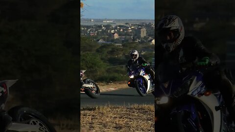 Yamaha R3 vs SuperMoto #trending #rider #ktm #yamaha #yzfr3