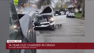 14-year-old driver charged in stolen Kia crash into Milwaukee bu