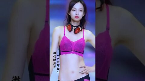 Sexy Chinese Girl Is A Dream Come True On The Runway