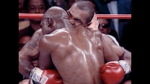 Mike Tyson BITES Holyfield's Ear!!! Original.