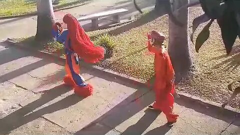 DANÇARINOS SUPER NINJAS DA CARRETA DA ALEGRIA, DANÇANDO FOFÃO, GOKU, O MÁSKARA E PATATI, LIKE 45