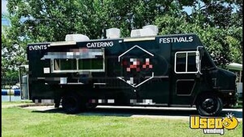 NICE 2005 International All-Purpose Food Truck | Mobile Kitchen for Sale in Texas