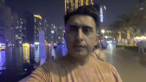 evening walk at marina dubai #marinamall #dubai #azeem97 @azeem97 #evening #walk #beach