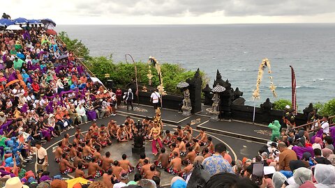 TARI KECAK BALI