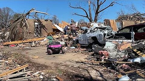 Devastating Tornado Damage In A Small Town In Arkansas | Live Walkthrough Of Wynne, AR Aftermath
