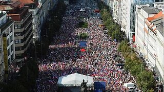 Thousands of Czechs march in Prague demanding gov. resignation, exit NATO, stop support for Ukraine