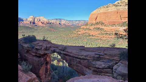 Red Rock Hiking Adventure - Devils Bridge