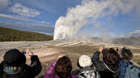 Yellowstone National Park Setting Attendance Records