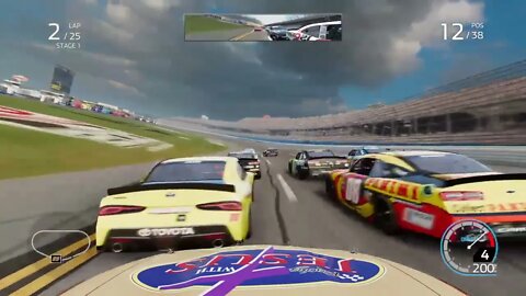 NASCAR Heat 4 at Talladega: Yahoo!!