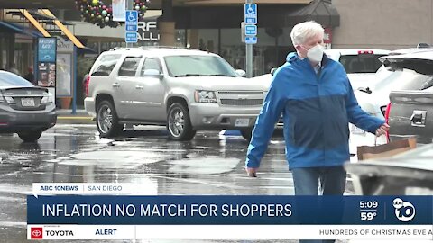 Inflation, wet weather no match for holiday shoppers