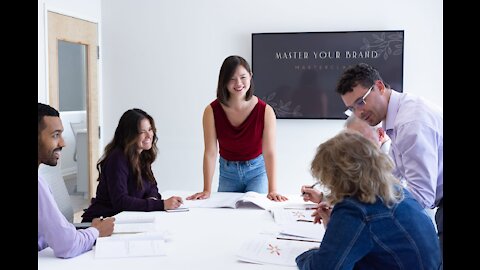 Master Your Brand in 10 Weeks | Learn How To Build Successful Teams and Loyal Customers