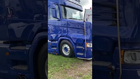 Incredible T Cab Bull Nose V8 Scania #scania #v8 #v8power #trucks #trucking #truck