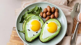 Nourishing Keto Breakfast: Avocado and Eggs for a Delicious Start!
