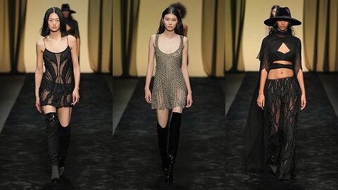 Alberta Ferretti Fall Winter 2023 Fashion Show