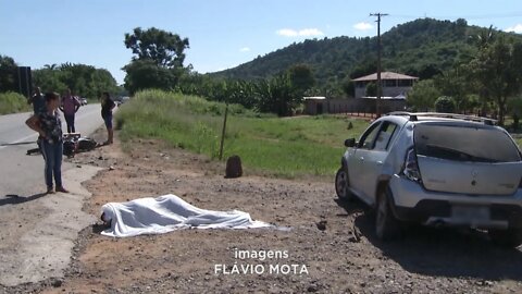 Acidente na BR-381: colisão entre carro e motocicleta mata piloto próximo ao Distrito de Baguari