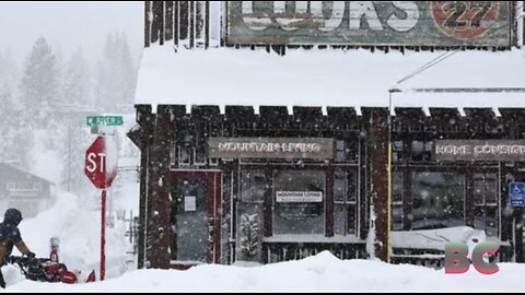 Powerful California blizzard shuts down roads and ski resorts