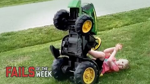 Little Brother Down! Fails Of The Week
