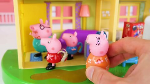 Peppa Pig and Bluey Go to School!