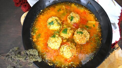 Romanian Traditional Meatball Soup Recipe | Granny's Kitchen Recipes | Ciorbă de perișoare