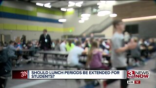 Parents raise concerns over short lunch periods for students