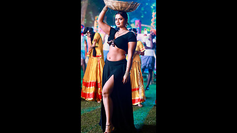 Indian actress Nilam Giri sexy look dance