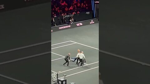 Liberal Douche Attempts Self-Immolation at Roger Federer’s Last GameCan the left do nothing right?