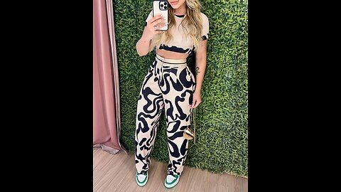 Abstract Print Crop Top & Pocket Design Pants Set 👖✨ women two piece sets clothing