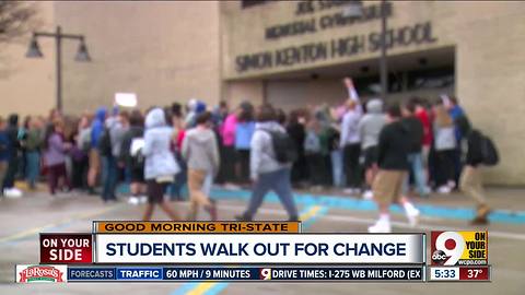 Simon Kenton, Walnut Hills students walk out of classes to protest gun violence
