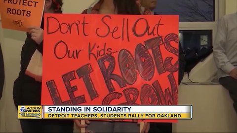 Detroit teachers stand in solidarity with Oakland, Calif. teachers