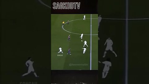 The Art of Passing: Messi vs. Ronaldo