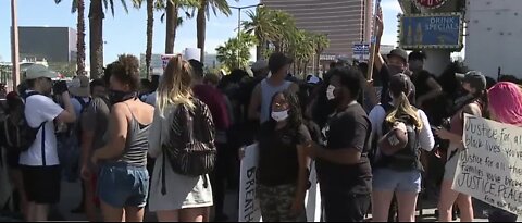 Protesters take to Las Vegas Strip over death of George Floyd