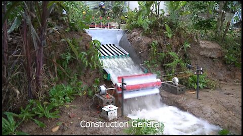 Mini Hydroelectricity with 8Extremely powerful water outlets