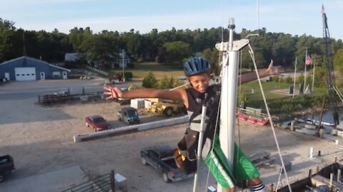 12YR OLD Mast Climbing and Forestay Repair (Part 2 of 2) || S02 - Ep10 || #56