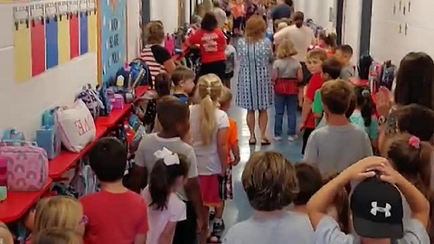 Elementary Kids Sing Song Of Hope In Face Of Hurricane Florence