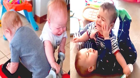 ||Funny Twin Babies Fight Over Everything