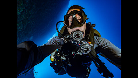 Technical Diving Guam - The Crevice - Axe Murderer Tours Guam