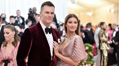 Tom Brady and Gisele Bundchen confirm their divorce after 13 years of marriage. #divorce