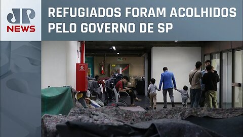 Afegãos deixam Aeroporto de Guarulhos, onde estavam acampados há meses