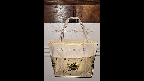 DIY Queen Bee Canvas Tote Bag