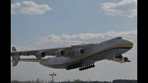 worlds biggest aircraft "ANTONOV 225 MRIYA "- Wet take off