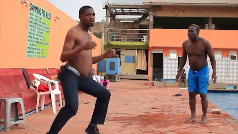 Funny African dance that will make you laugh