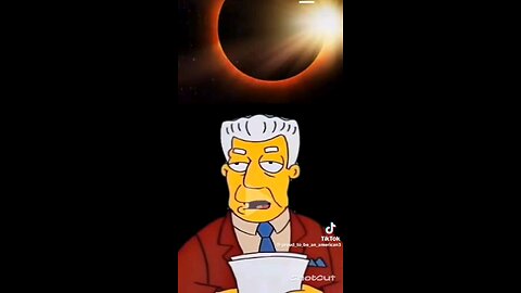 ▶️ Of Course The Simpson's Are Reporting on the ECLIPSE!