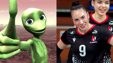 Dame Tu Cosita Vs Yulia Gerasimova